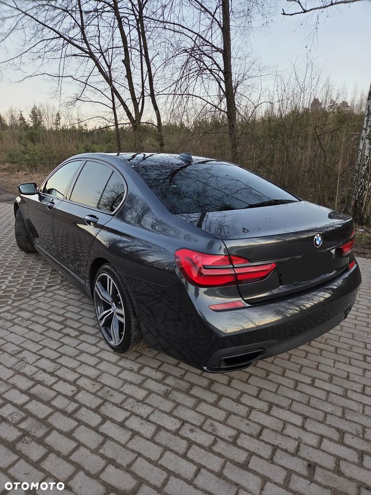 BMW Seria 7 - 5