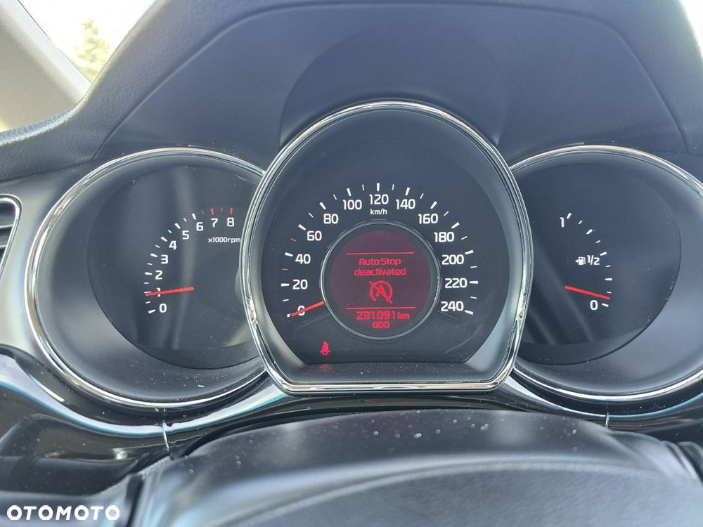 Kia Ceed - 30