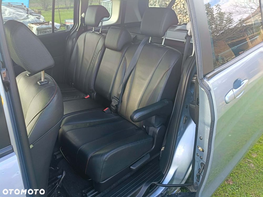 Mazda 5 1.6 CD Navi + - 13