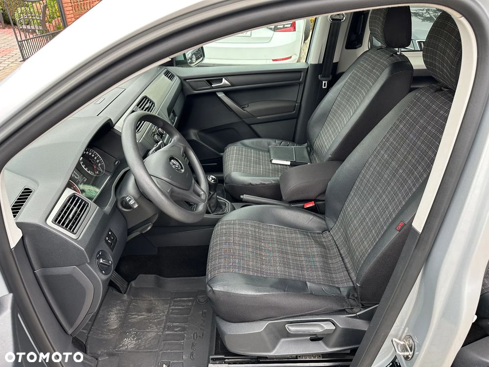 Volkswagen Caddy - 16