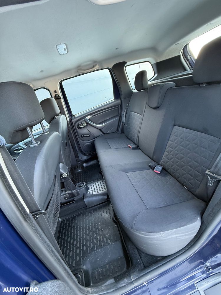 Dacia Duster dCi 110 FAP 4x2 Prestige - 10