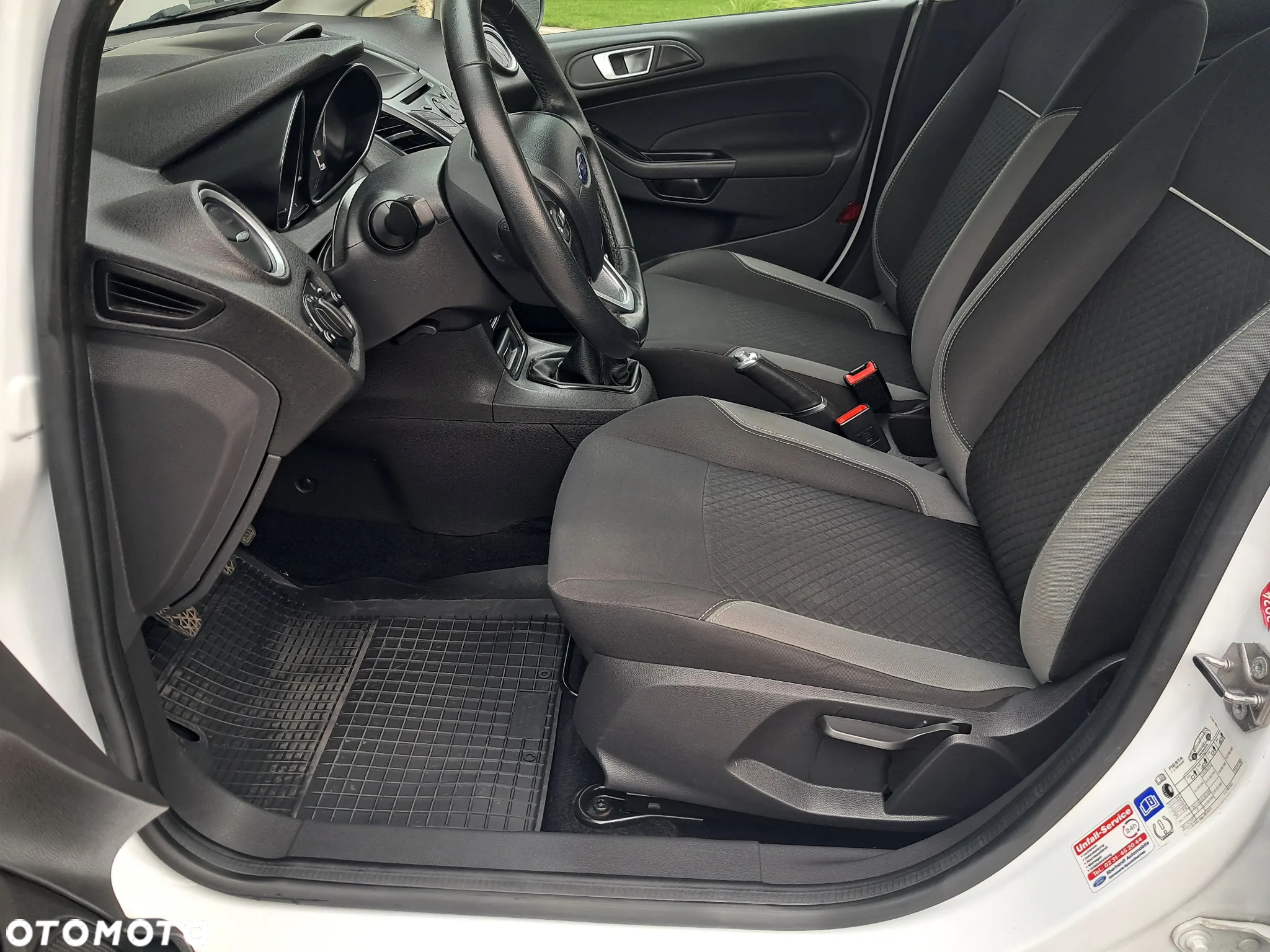 Ford Fiesta 1.25 Celebration - 21