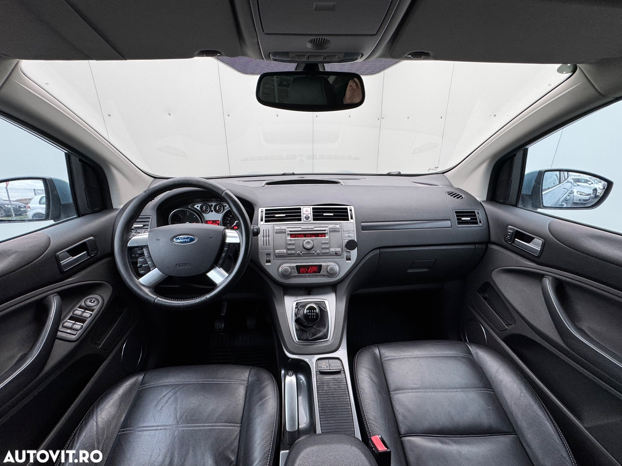 Ford Kuga 2.0 TDCi 2x4 Trend - 10