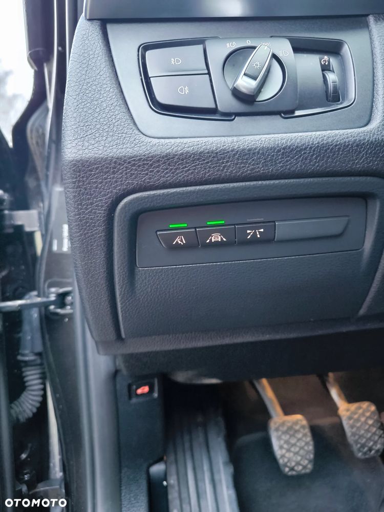 BMW Seria 3 316d Modern Line - 24