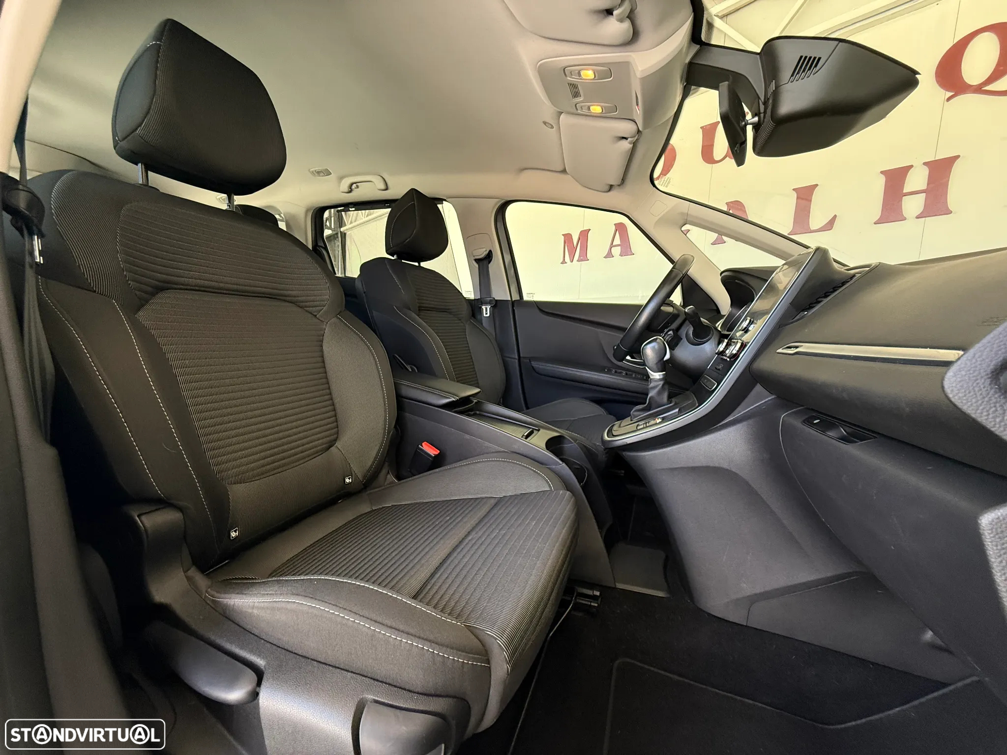 Renault Grand Scénic ENERGY dCi 110 EDC INTENS - 32