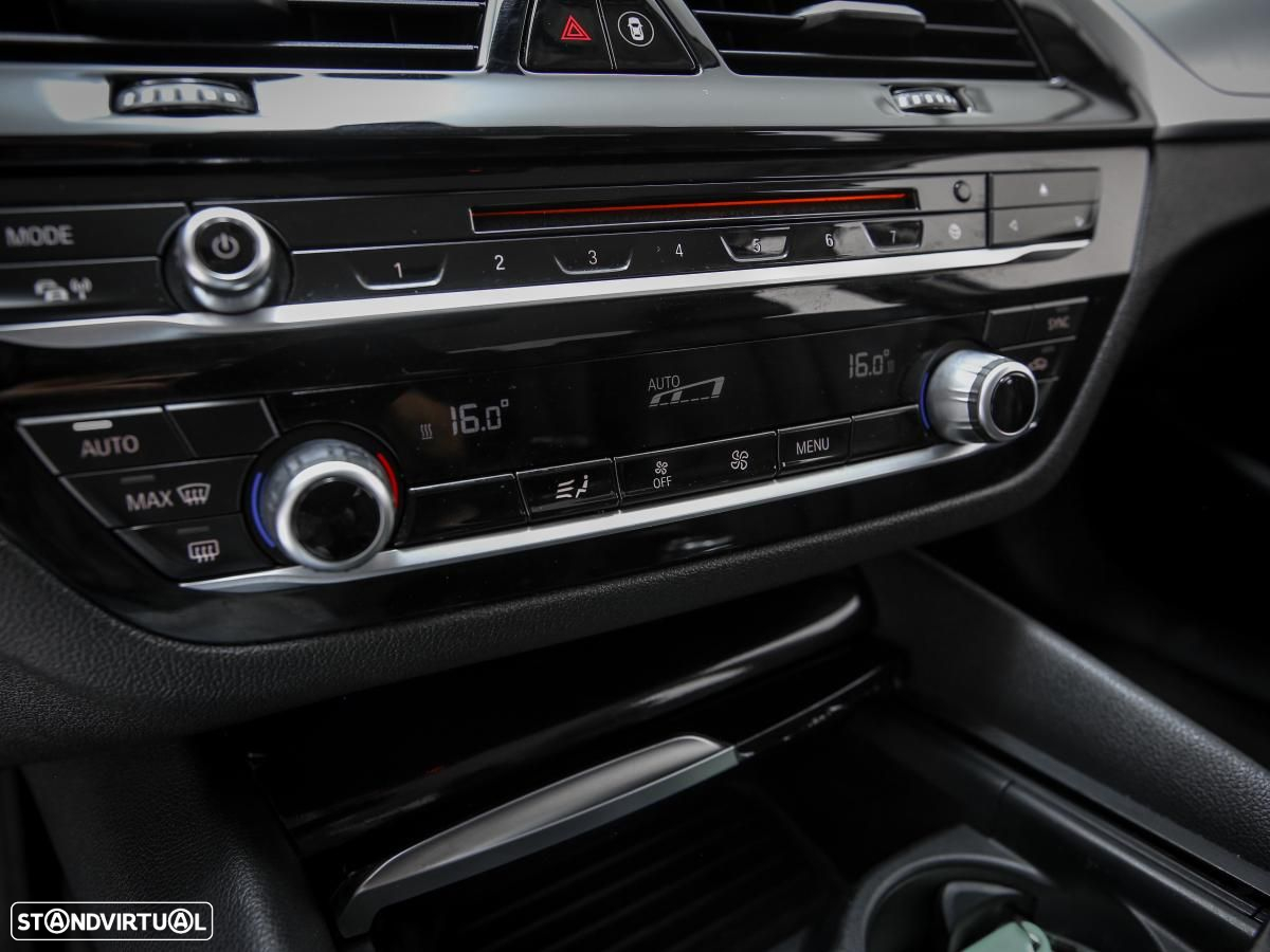BMW 520 - 22