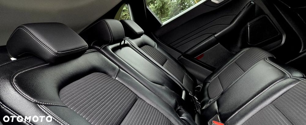 Ford Kuga 2.0 EcoBlue 4x4 TITANIUM X - 12