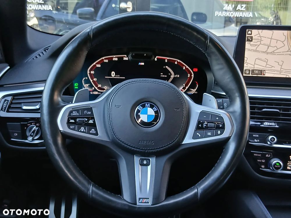 BMW Seria 5 530d xDrive mHEV M Sport sport - 33