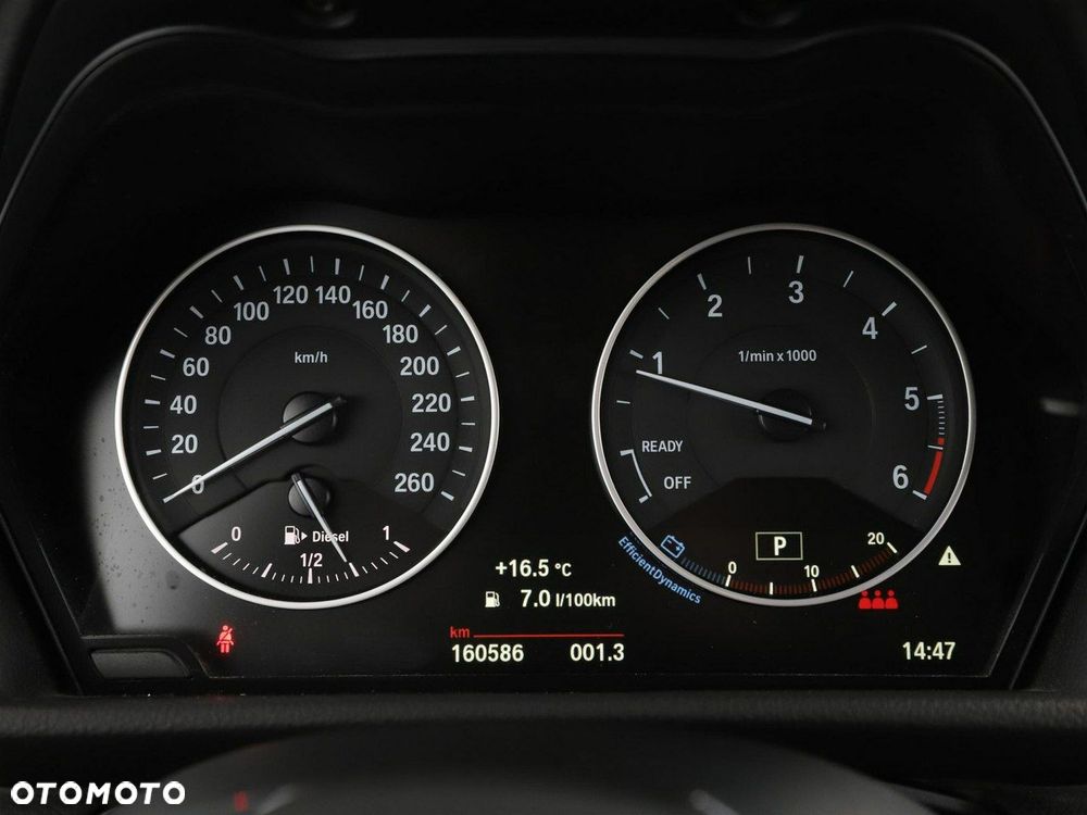 BMW Seria 2 220d xDrive - 23
