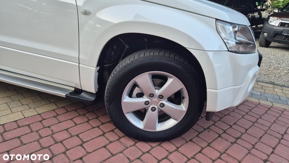 Suzuki Grand Vitara 2.0 Comfort - 5