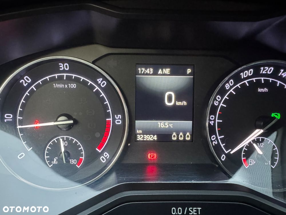 Skoda Superb - 17