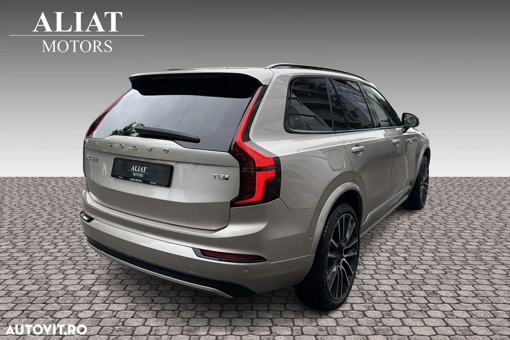 Volvo XC 90 T8 AWD PHEV Ultra Dark - 7