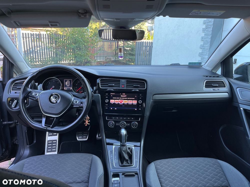Volkswagen Golf - 7
