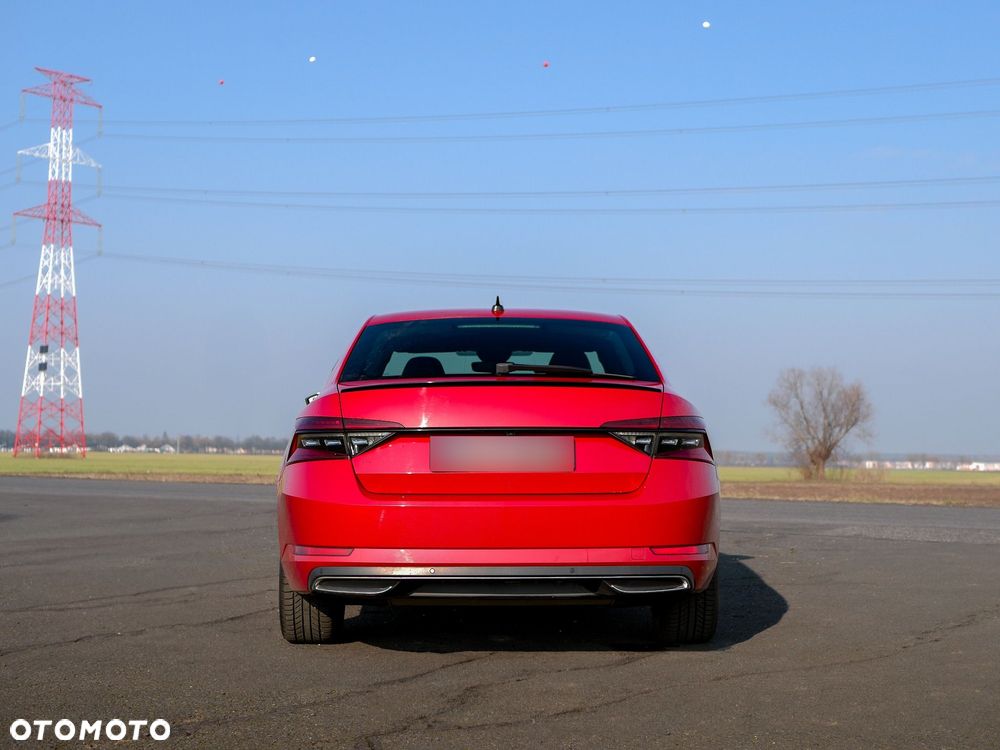 Skoda Superb 1.4 TSI Plug-In Hybrid Sportline DSG - 6