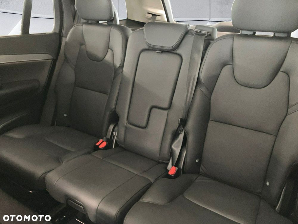 Volvo XC 90 B5 D AWD Plus Bright - 6