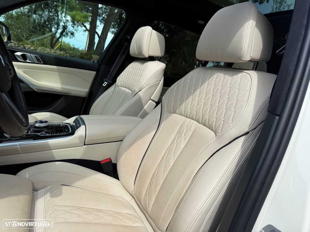 BMW X7 40 i xDrive Pack M Desportivo - 11