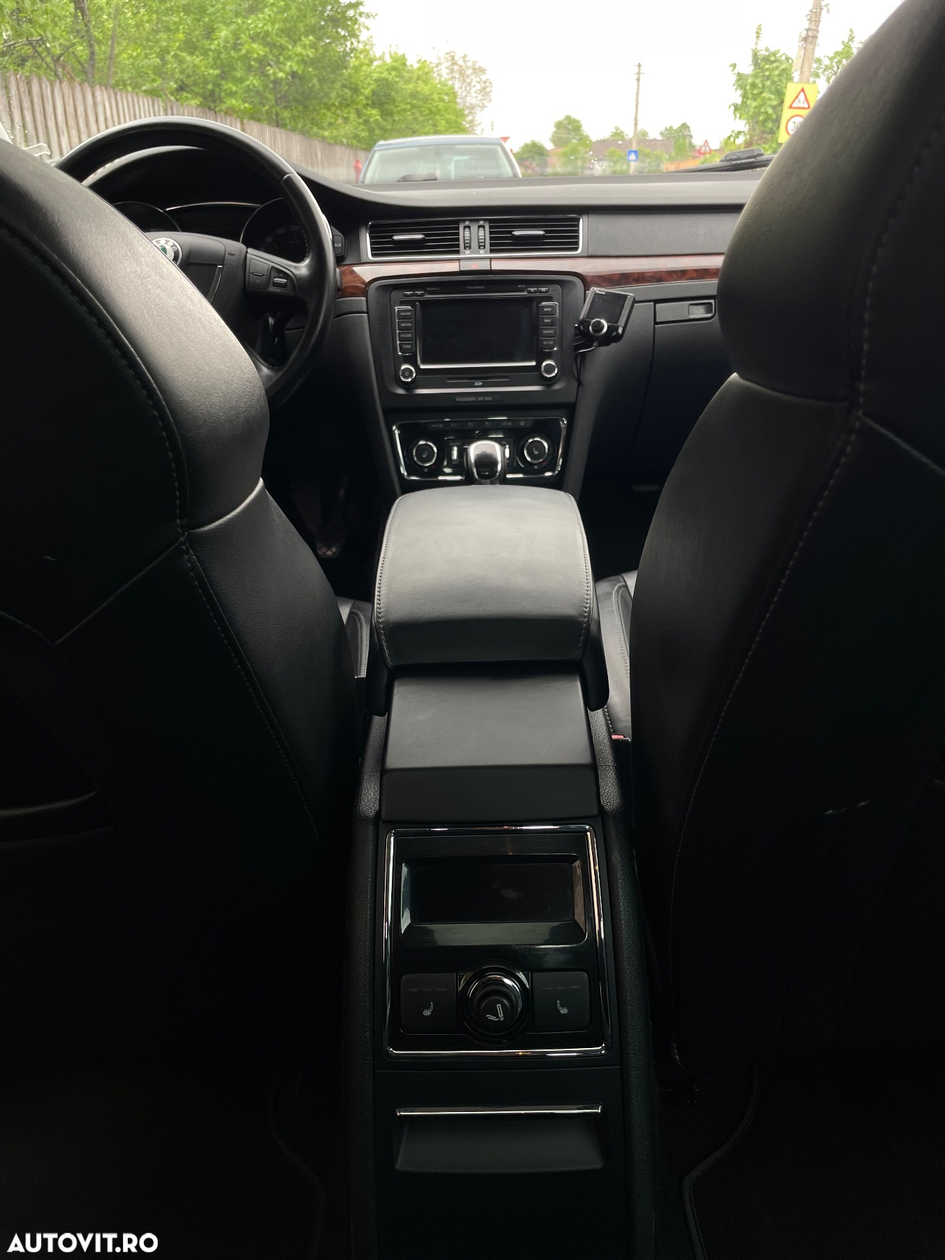 Skoda Superb Combi 2.0 TDI Elegance - 9