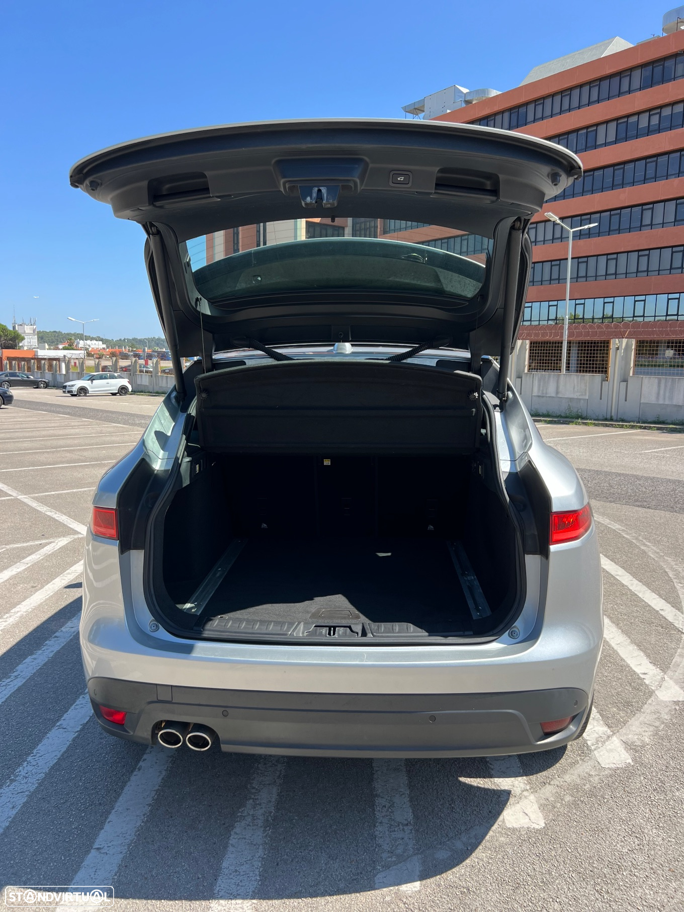 Jaguar F-Pace 2.0 i4D R-Sport Aut. - 59