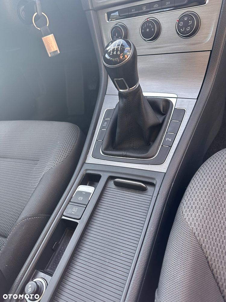 Volkswagen Golf VII 1.4 TSI BMT Comfortline Perfectline - 14