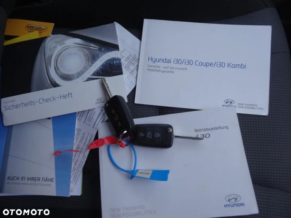 Hyundai i30 blue 1.4 Trend - 37