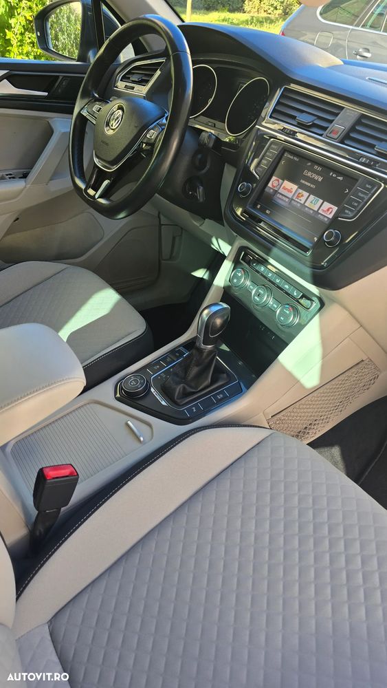 Volkswagen Tiguan 2.0 TDI 4Mot DSG Comfortline - 14