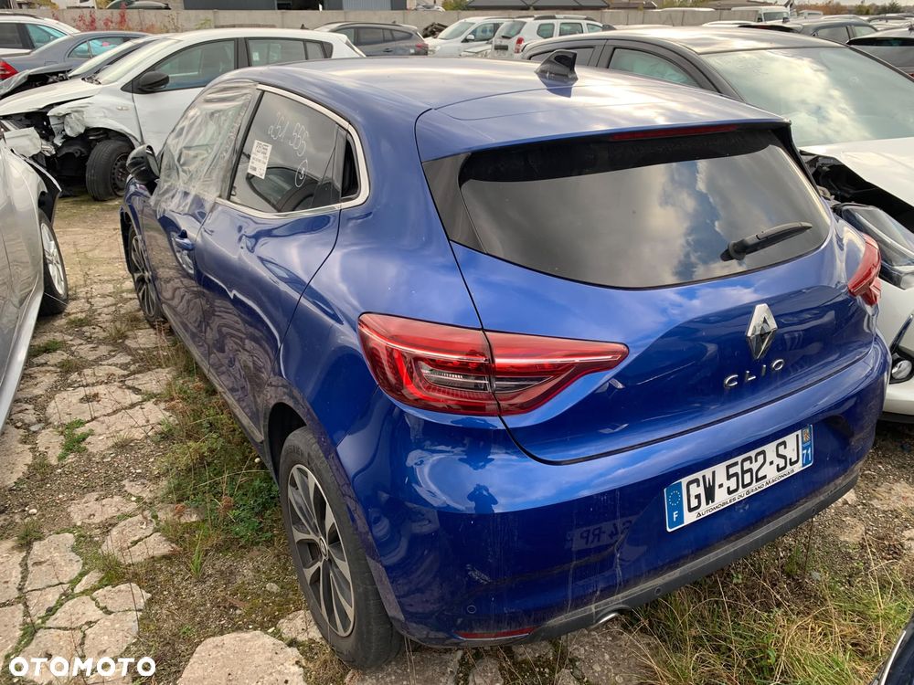 Renault Clio - 2