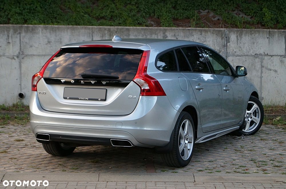 Volvo V60 D4 Geartronic Summum - 7