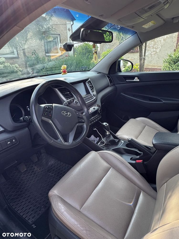 Hyundai Tucson 2.0 CRDi 4WD Passion Plus - 12