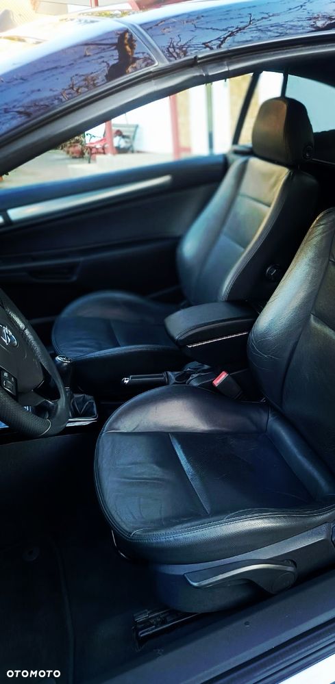 Opel Astra 1.8 Innovation - 11