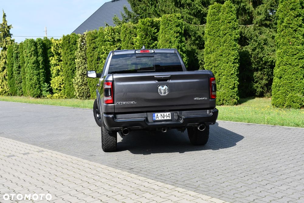 RAM 1500 Crew Cab Longhorn - 18