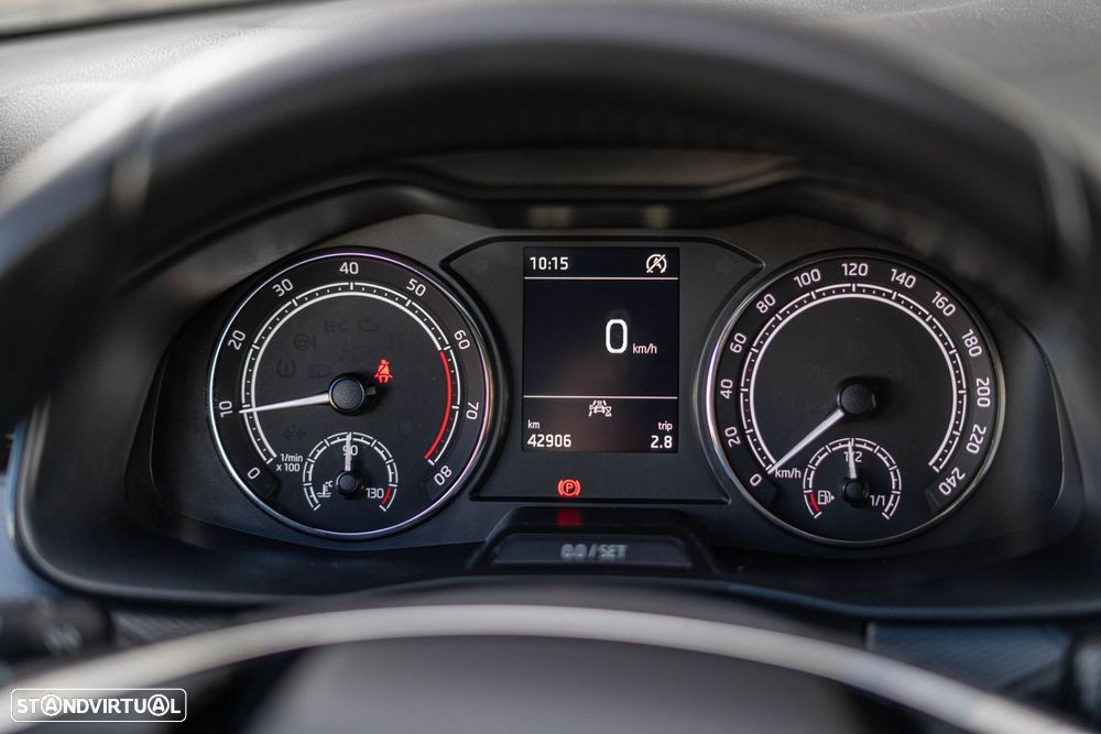 Skoda Kamiq 1.0 TSI Ambition - 14