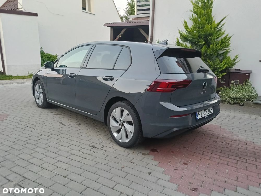 Volkswagen Golf - 4