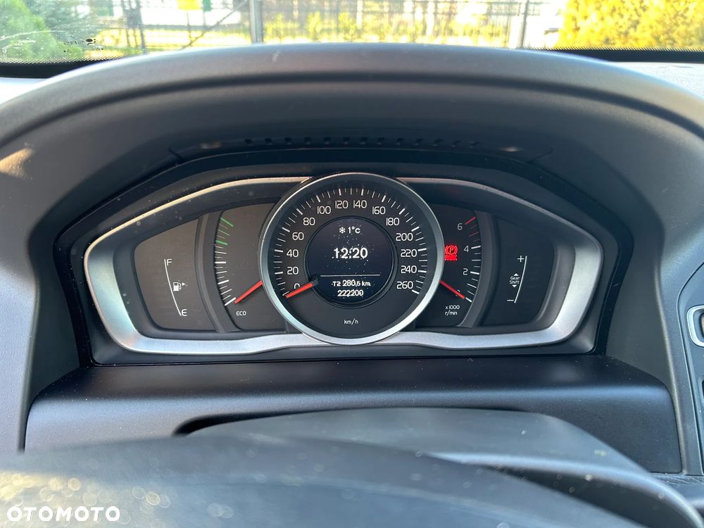 Volvo XC 60 D3 Drive-E Kinetic - 7