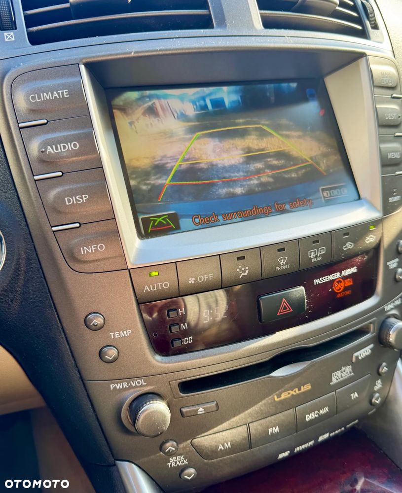 Lexus IS 220 D Prestige - 14