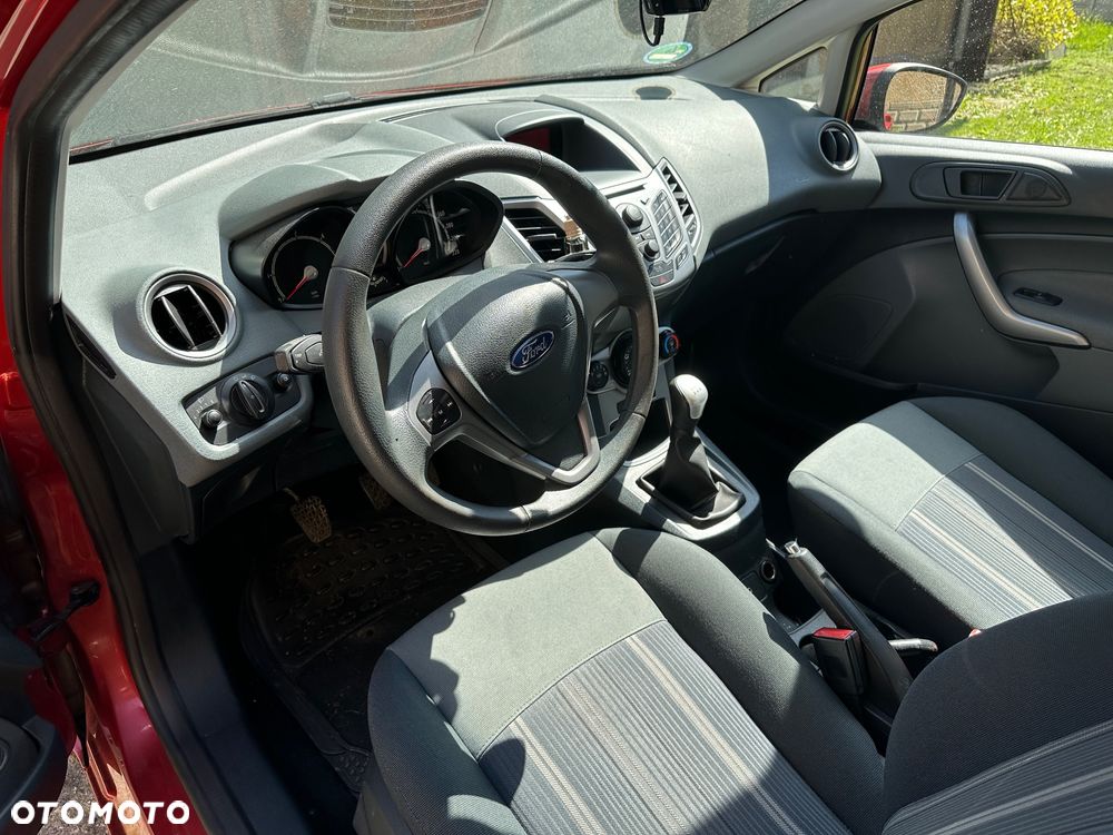 Ford Fiesta - 4