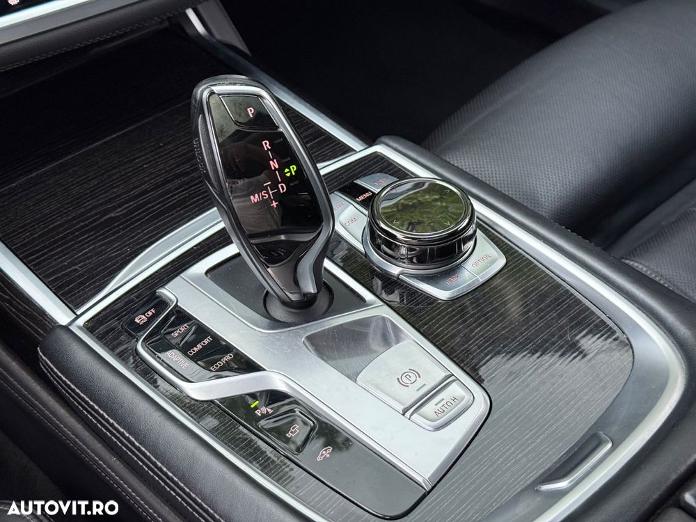 BMW Seria 7 740Ld xDrive - 22