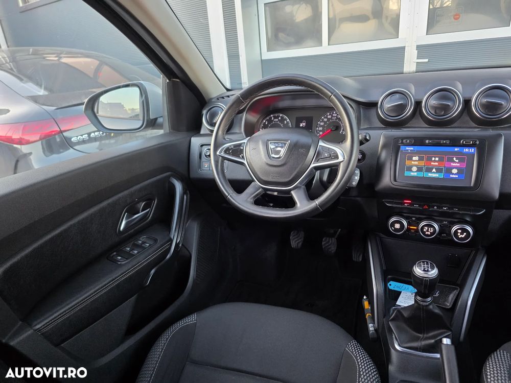 Dacia Duster SCe 115 4x2 Prestige - 9