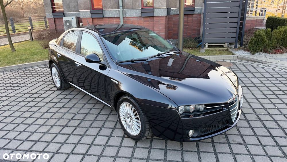 Alfa Romeo 159 1.9 JTDM 8V DPF Distinctive - 34