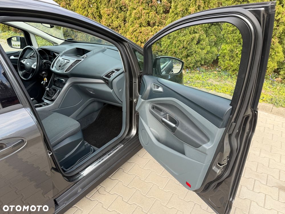 Ford Grand C-MAX 1.6 TDCi Start-Stop-System Titanium - 19