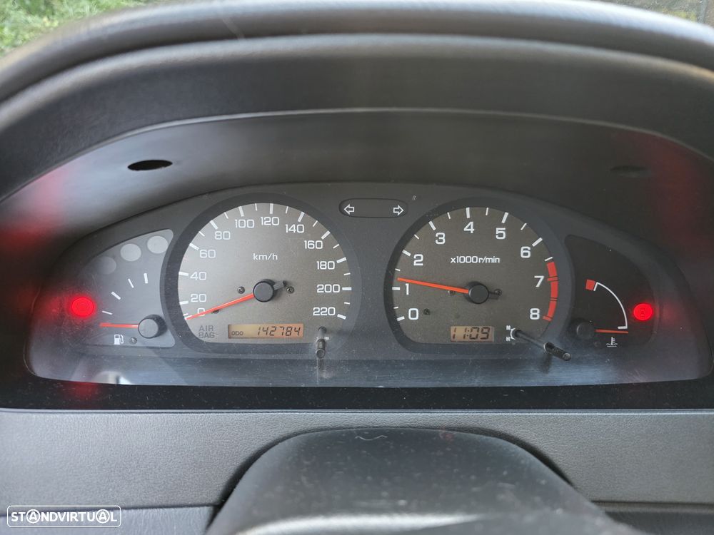 Nissan Almera 1.4 SR - 10