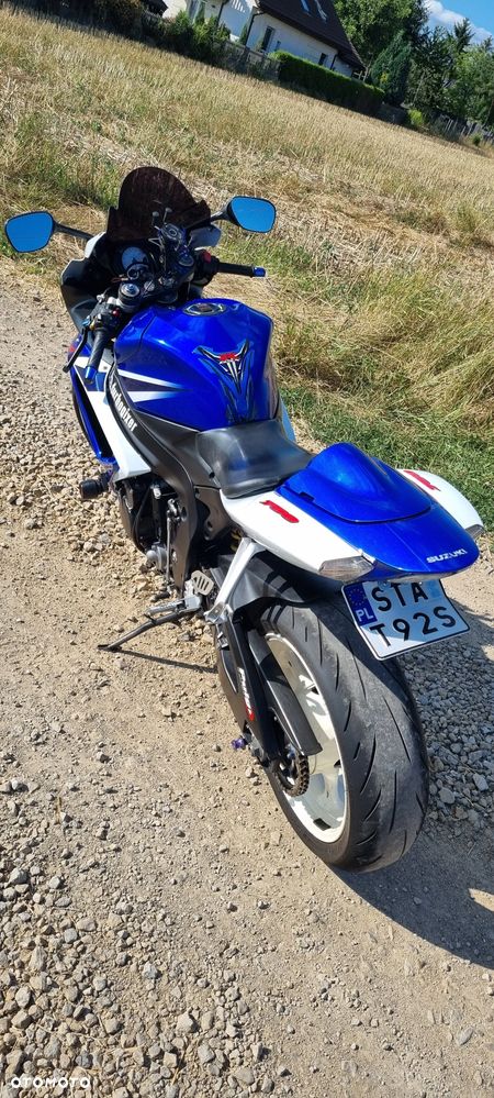 Suzuki GSX-R - 10
