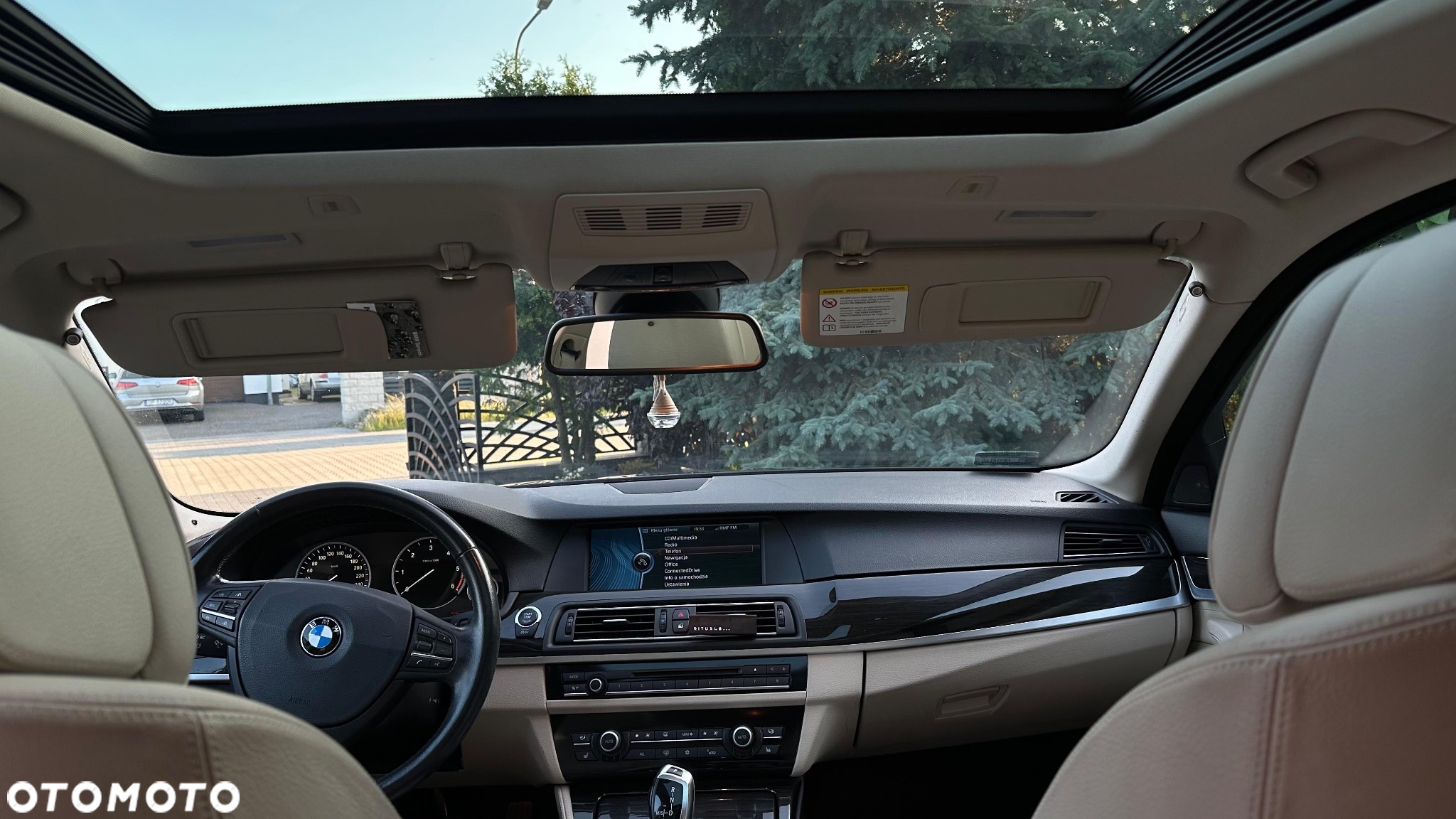BMW Seria 5 530d xDrive - 16