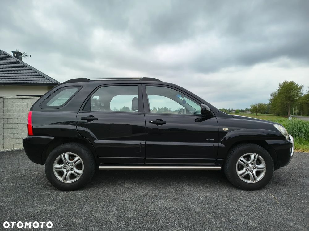 Kia Sportage 2.0 CRDi Expedition + - 6