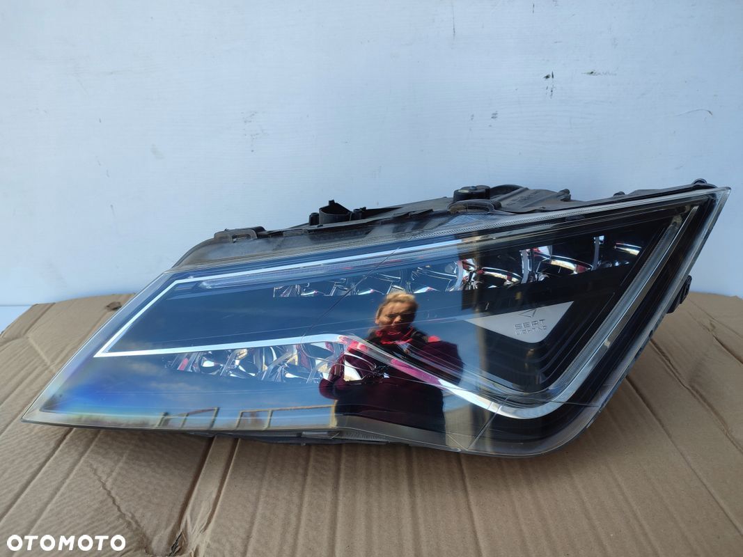 Lampa lewy przód SEAT LEON III LIFT EUROPA ORYGINAŁ 5F1941007C 17-20 - 1