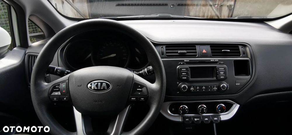 Kia Rio 1.2 Edition 7 - 13