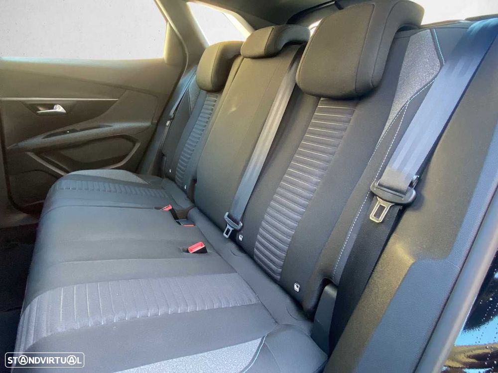 Peugeot 3008 1.2 PureTech Active Pack - 10