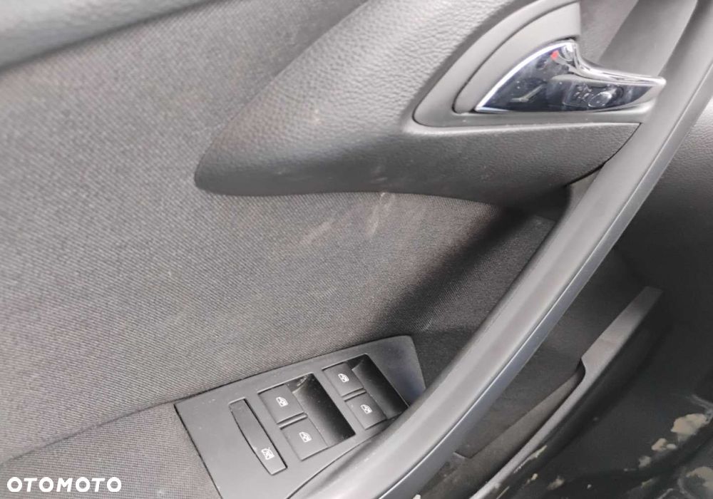 Opel Astra 1.6 CDTI DPF ecoFLEX TourerStart/Stop ENERGY - 11