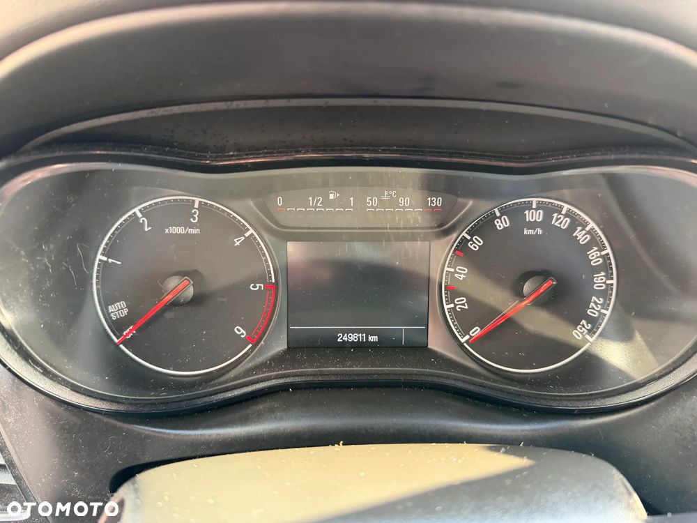 Opel Zafira 1.6 D (CDTi ecoFLEX) Start/Stop ON - 13