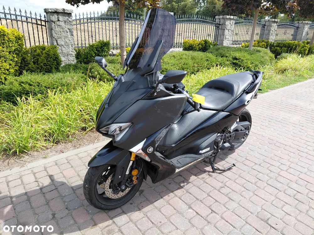 Yamaha Tmax - 1