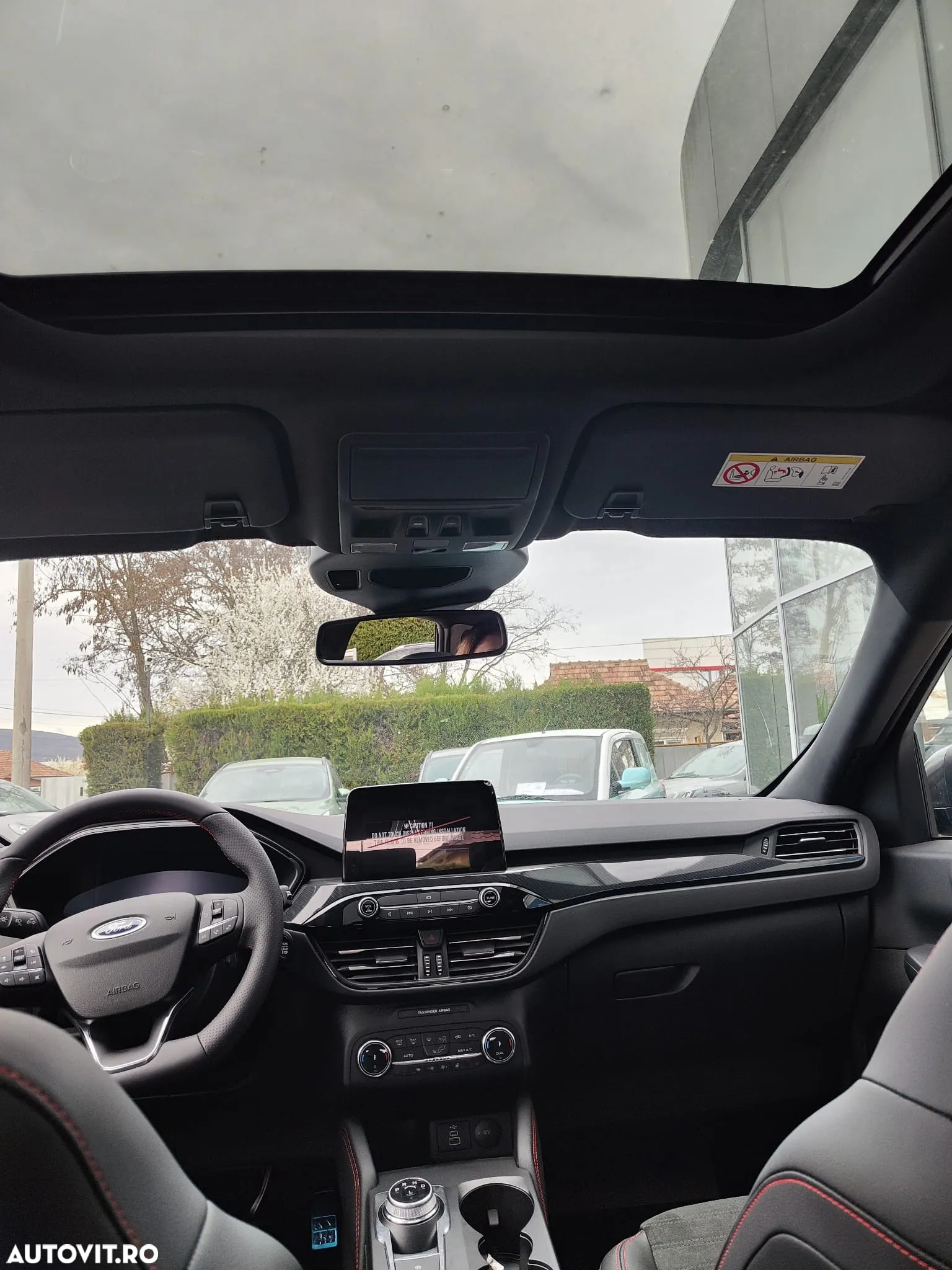 Ford Kuga 2.5 Duratec FWD FHEV ST-Line X - 9